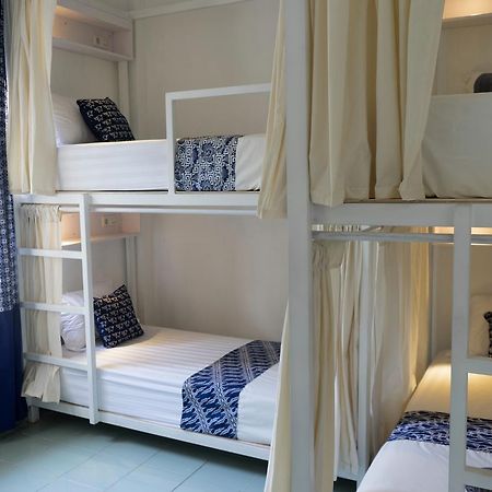 Pondok Sare Hostel Γιογκιακάρτα Εξωτερικό φωτογραφία