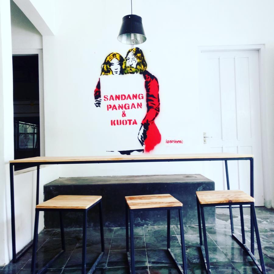 Pondok Sare Hostel Γιογκιακάρτα Εξωτερικό φωτογραφία