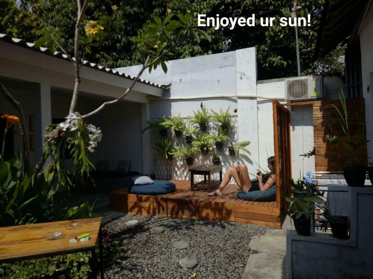 Pondok Sare Hostel Γιογκιακάρτα Εξωτερικό φωτογραφία