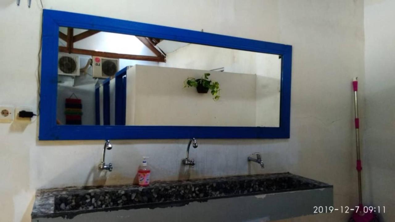 Pondok Sare Hostel Γιογκιακάρτα Εξωτερικό φωτογραφία